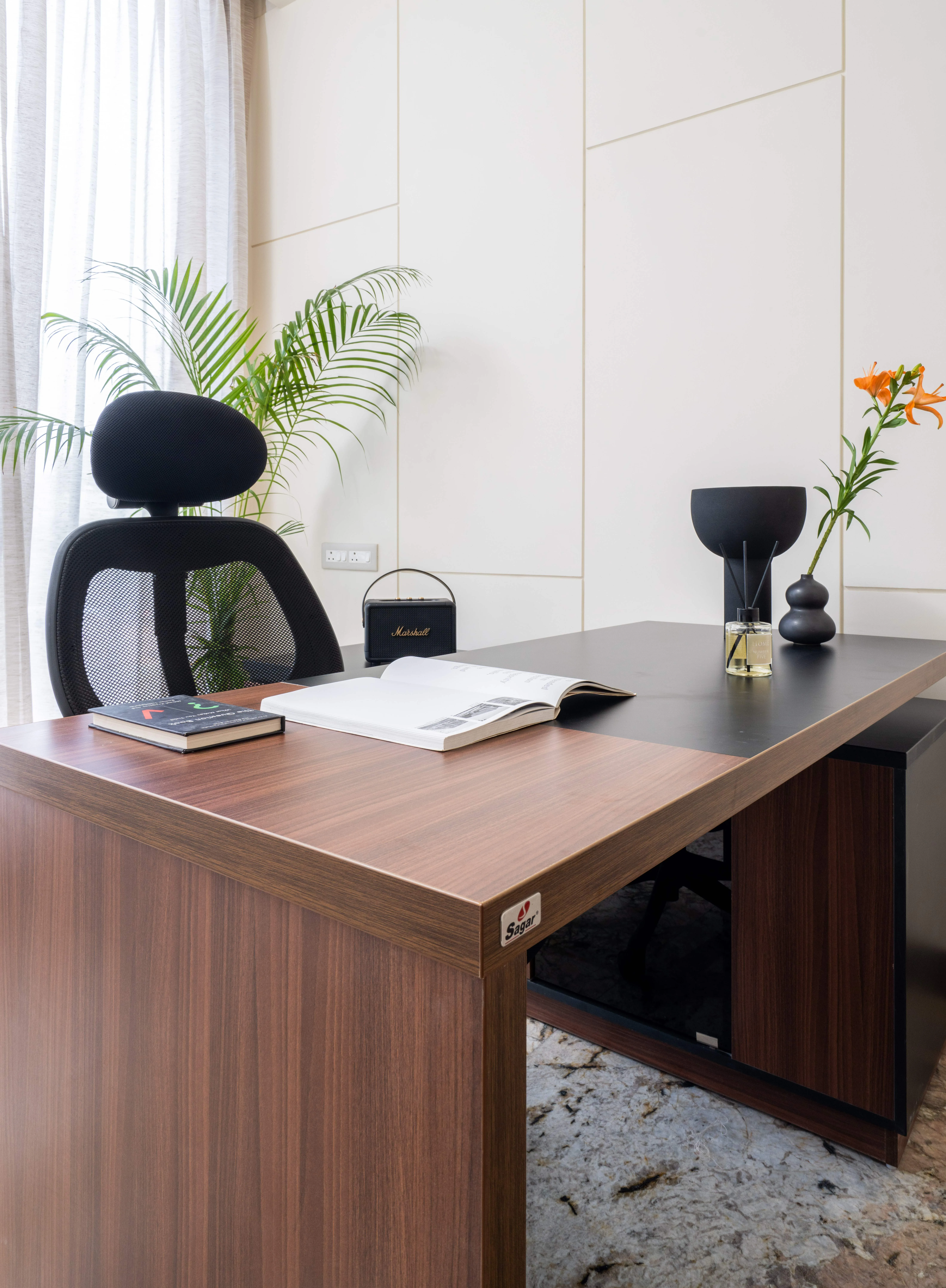 Daujees Office Cabin 4