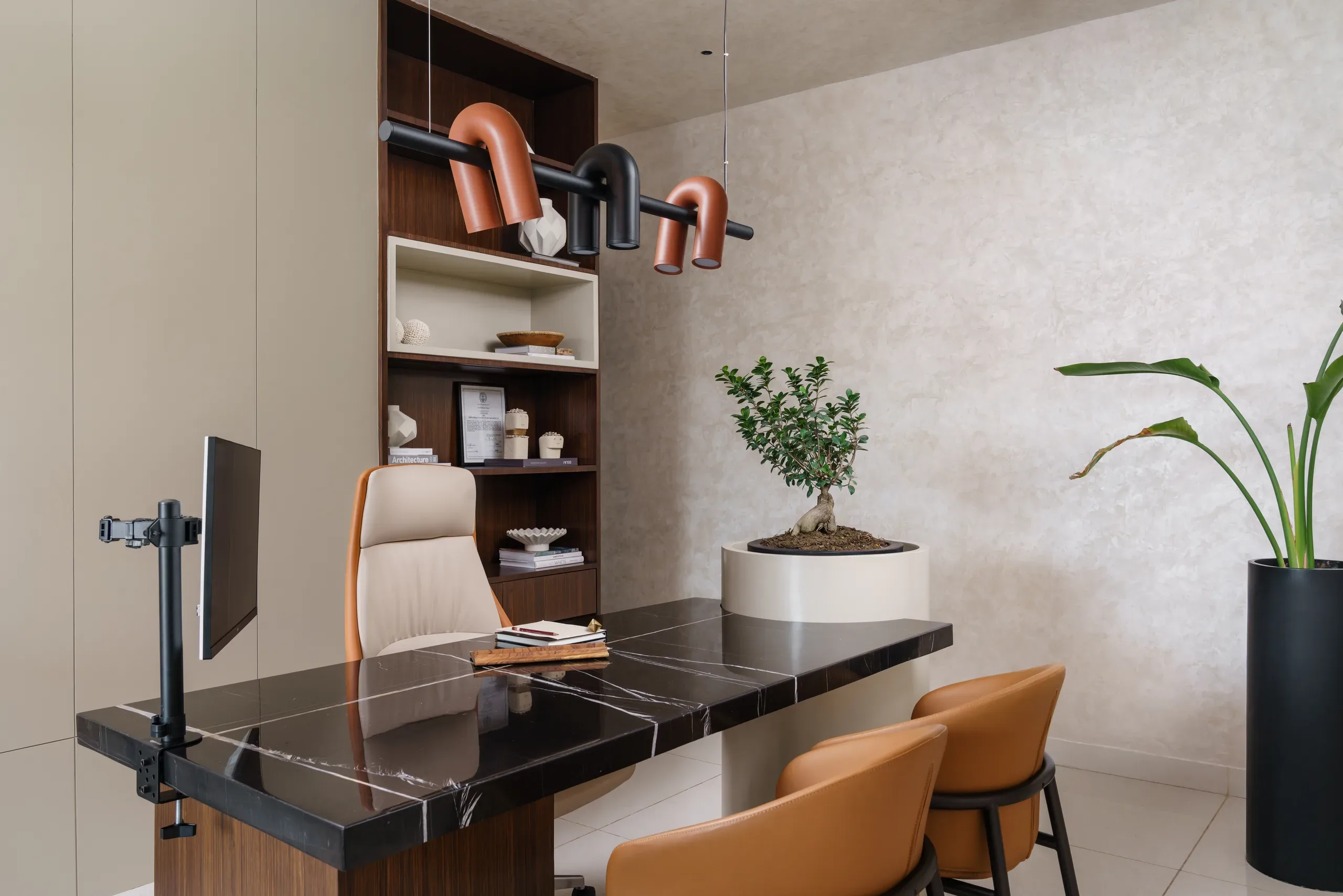 AV's Office — AV's Atelier